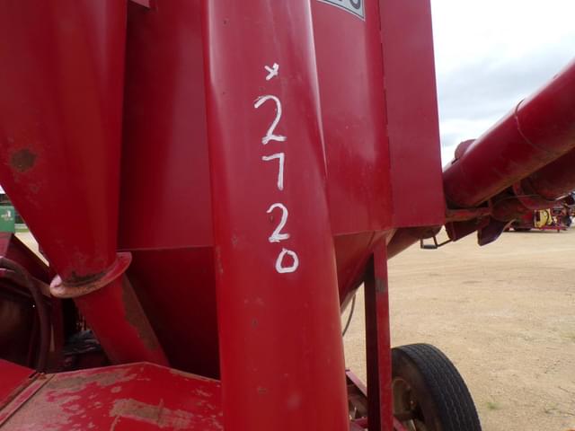 Image of Farmhand GM870 equipment image 1