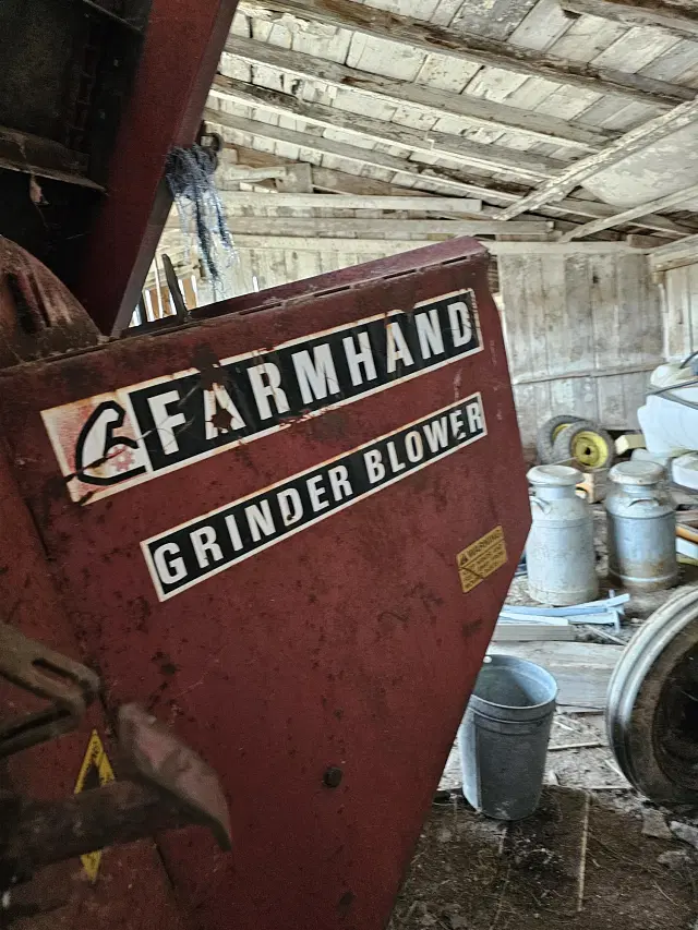 Image of Farmhand Undetermined equipment image 4