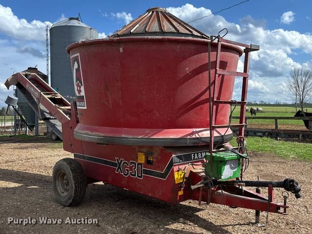 Image of Farmhand XG30 equipment image 2