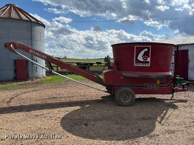 Image of Farmhand XG30 equipment image 3