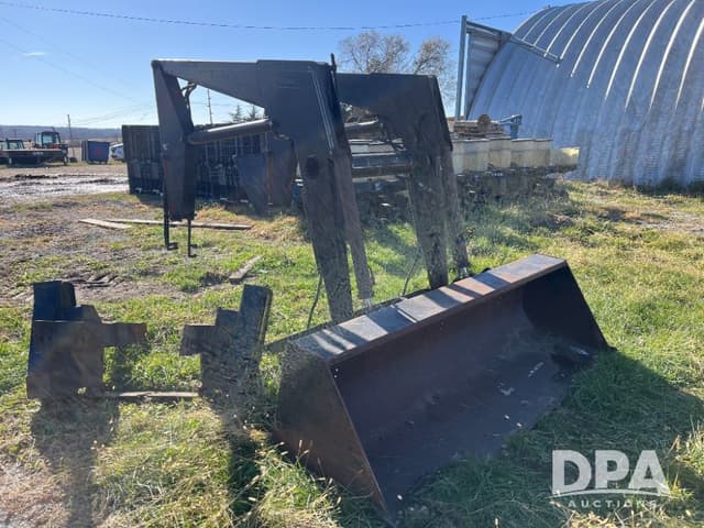 Image of Farmhand XL940 equipment image 1