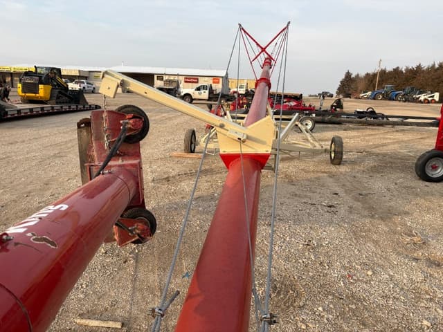 Image of Farm King 1080 equipment image 1