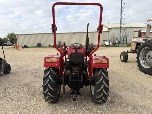 Image of Farm Pro 2430 equipment image 3