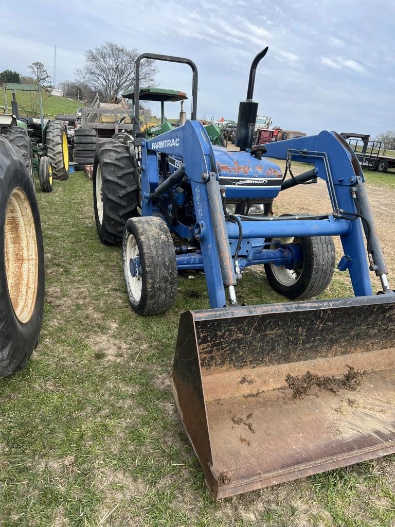 Main image Farmtrac 555