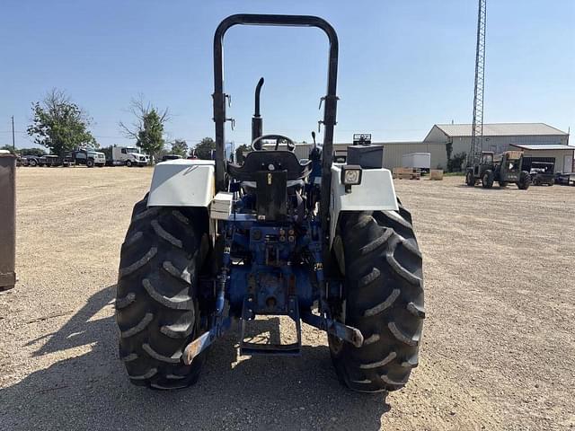 Image of Farmtrac 665 equipment image 3