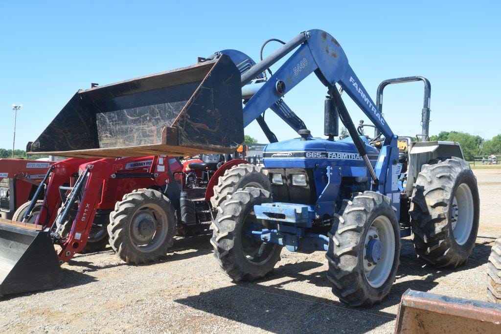 Main image Farmtrac 665