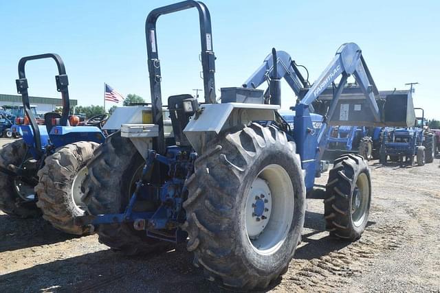 Image of Farmtrac 665 equipment image 2