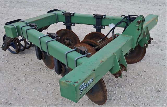 Image of Fasse Track Closer equipment image 1
