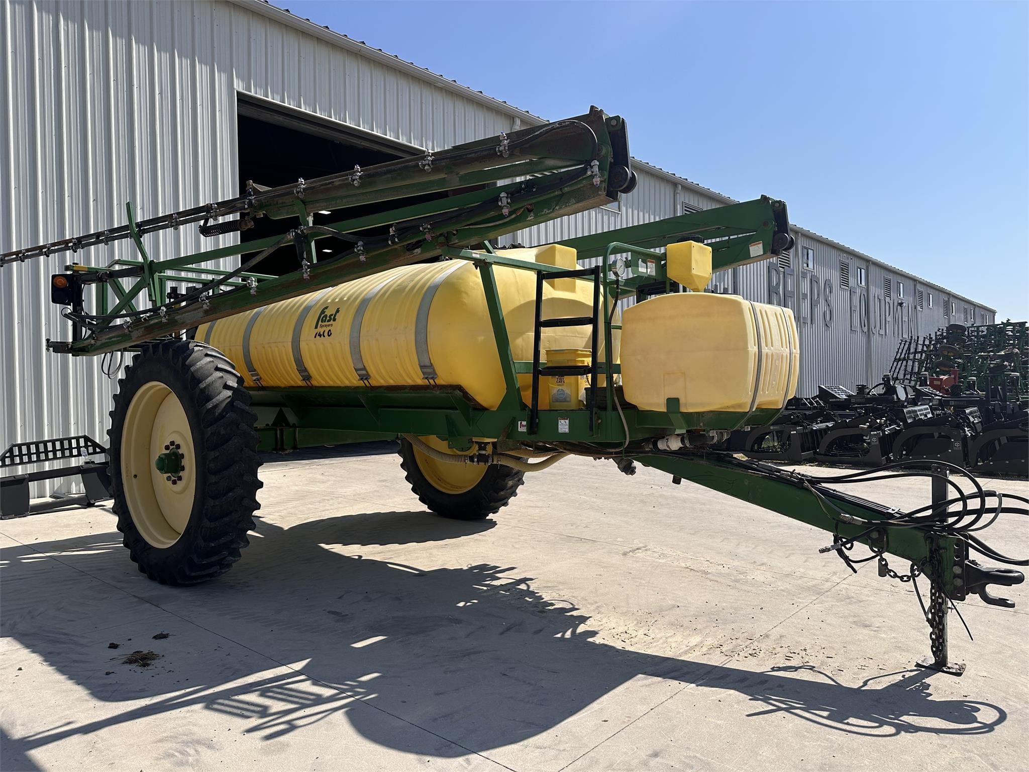 Main image Fast 7400