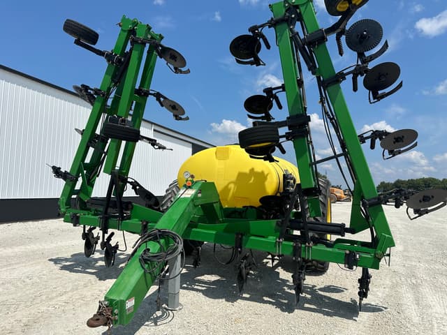 Image of Fast 8100 equipment image 2