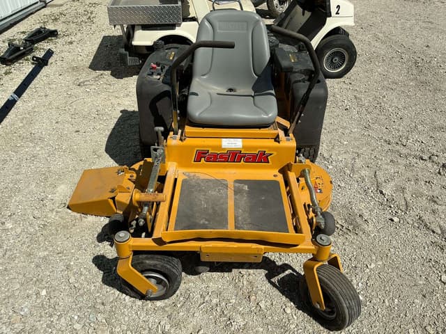 Image of Hustler FasTrak Z equipment image 2