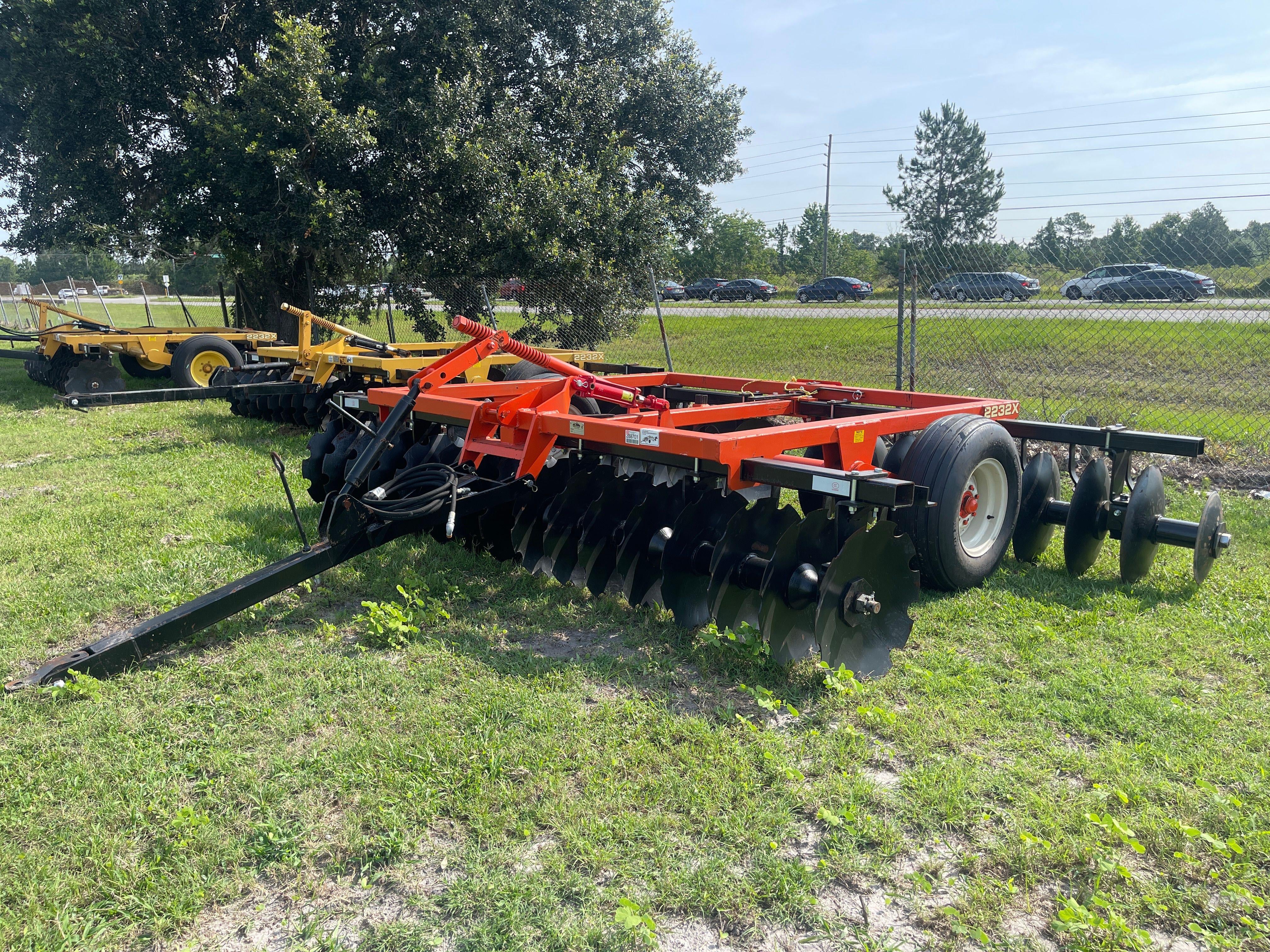 SOLD - 2023 WEST VALLEY 2232X TANDEM DISC SN: R223220237469 PULL TYPE ...