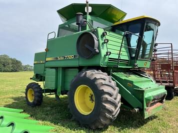 Main image John Deere 7720