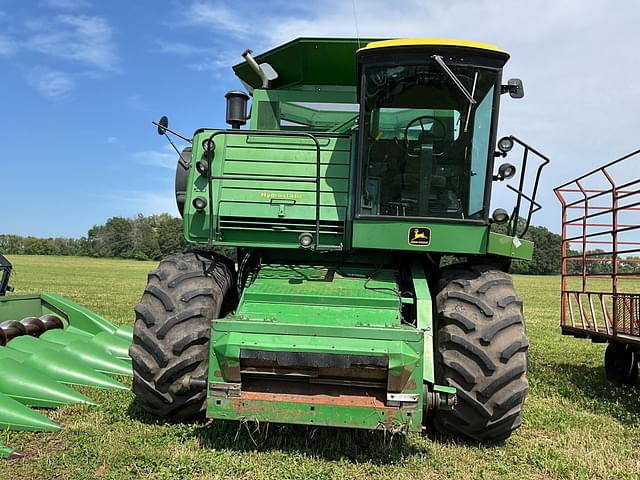Image of John Deere 7720 equipment image 2