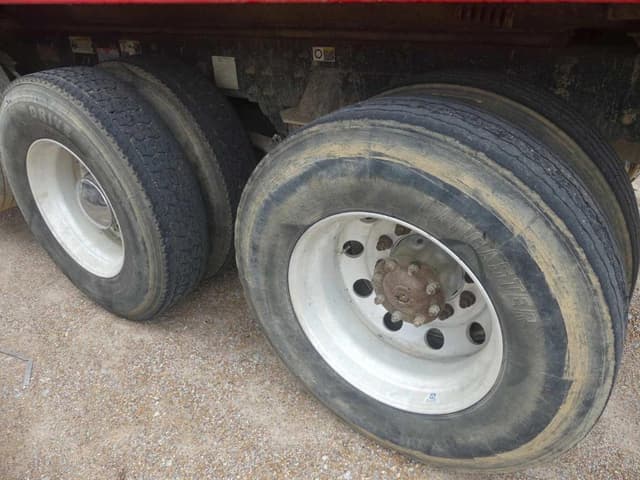 Image of Kenworth T880 equipment image 4