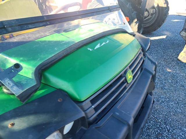 Image of John Deere Gator XUV 855M S4 equipment image 2