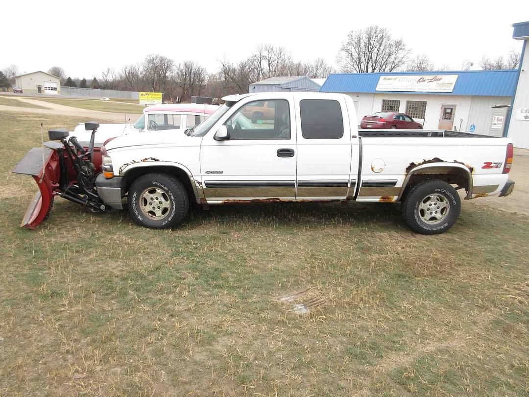 Image of Chevrolet 1500 Primary image