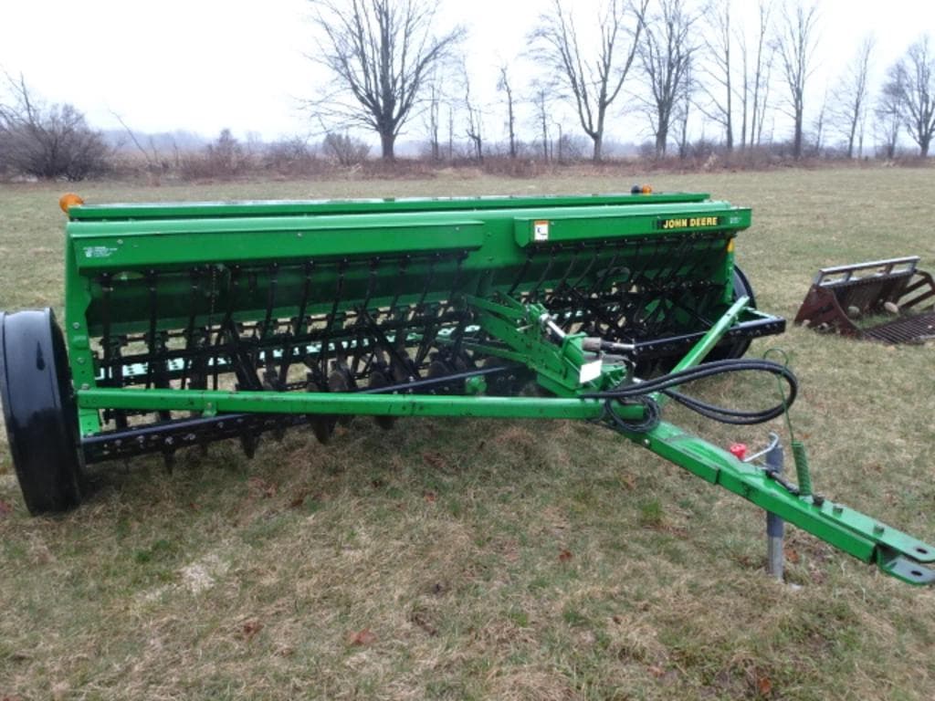 Image of John Deere 450 Primary image