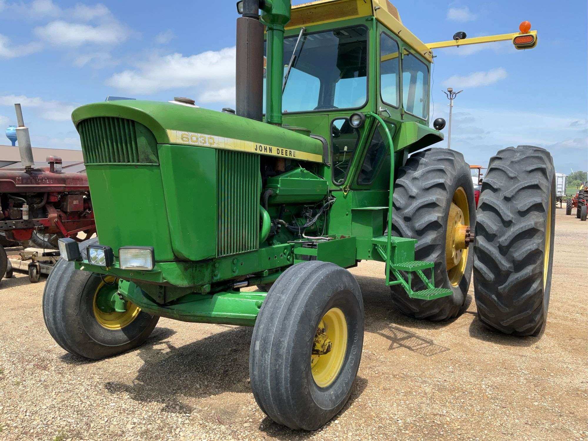 John Deere 6030 Equipment Image0