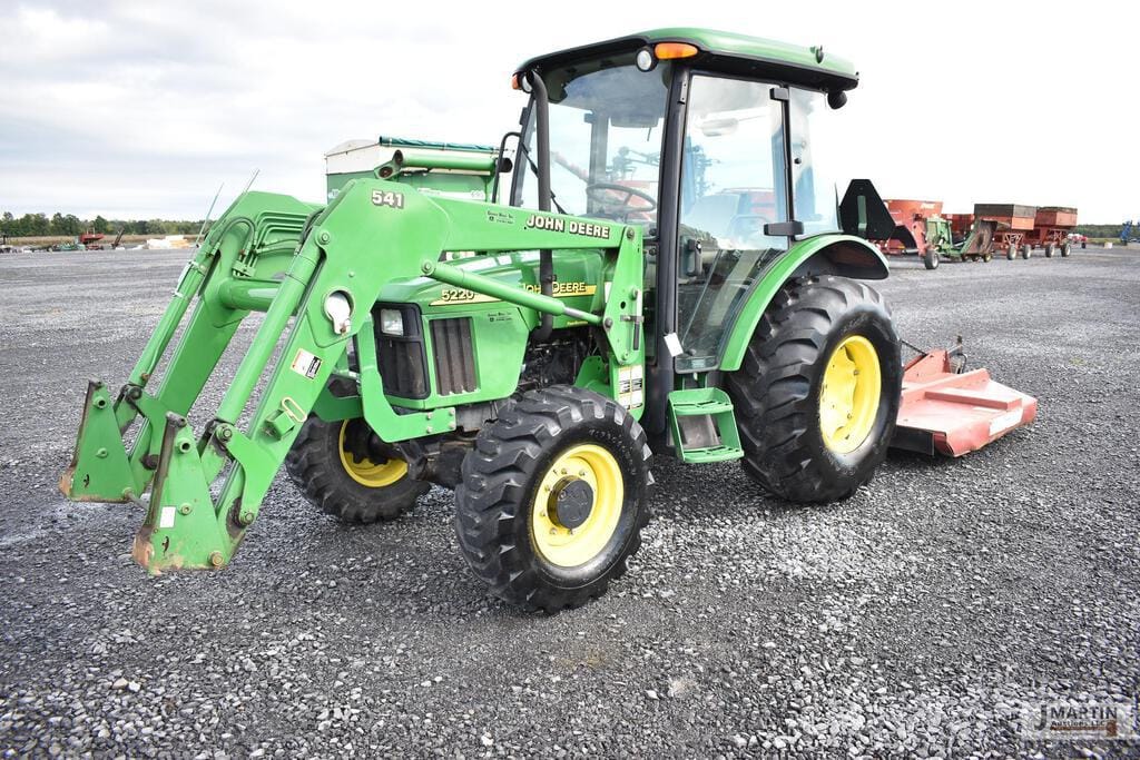 Main image John Deere 5220