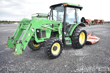 Main image John Deere 5220
