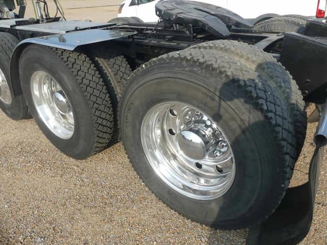 Image of Kenworth T800 equipment image 4