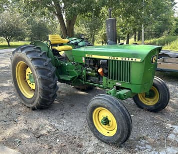 Main image John Deere 1120