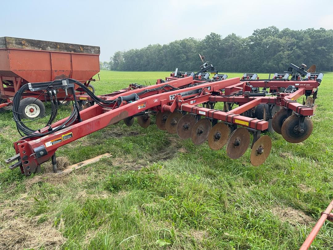 Image of Case IH Ecolo-Tiger 730B Primary image