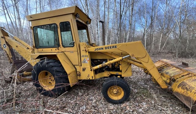 Image of John Deere 410 equipment image 1