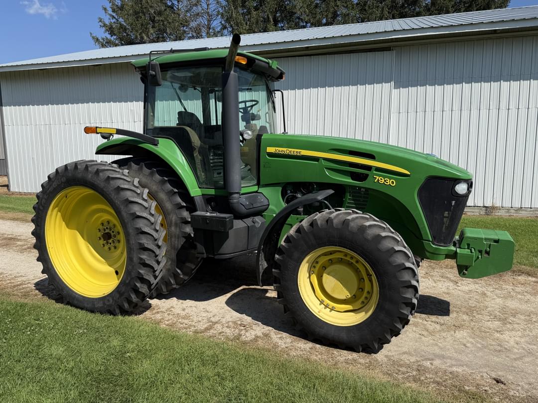 Image of John Deere 7930 Primary image