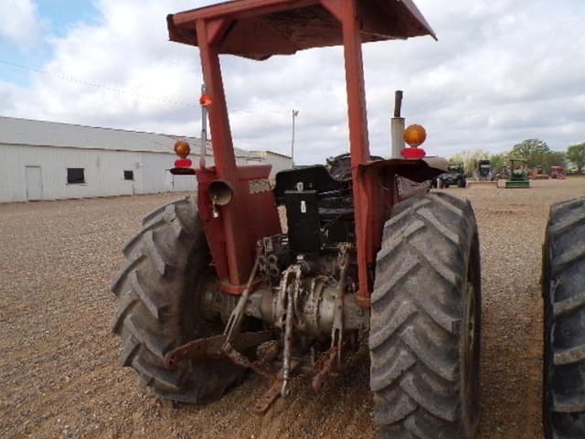 Image of Massey Ferguson 265 equipment image 4