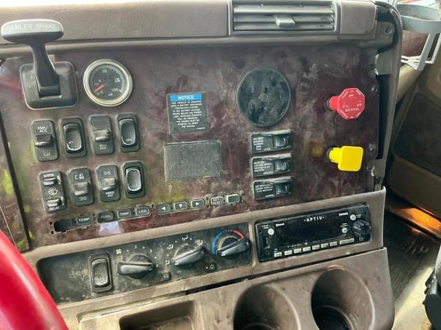 Image of Freightliner Coronado 132 equipment image 2