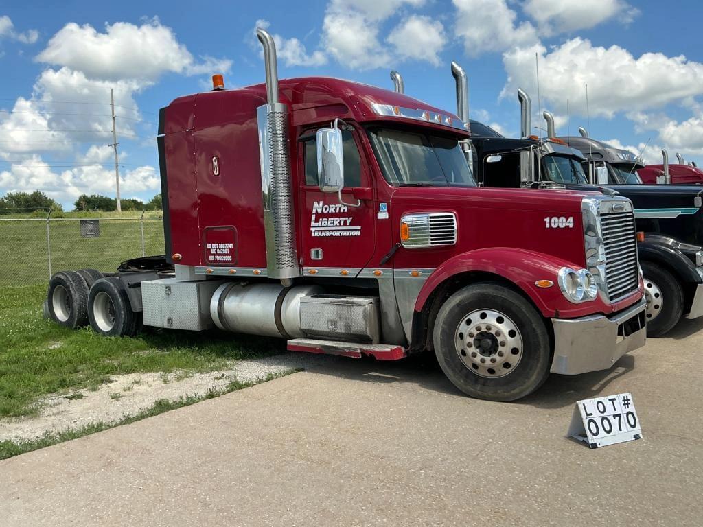 Image of Freightliner Coronado 132 Primary image