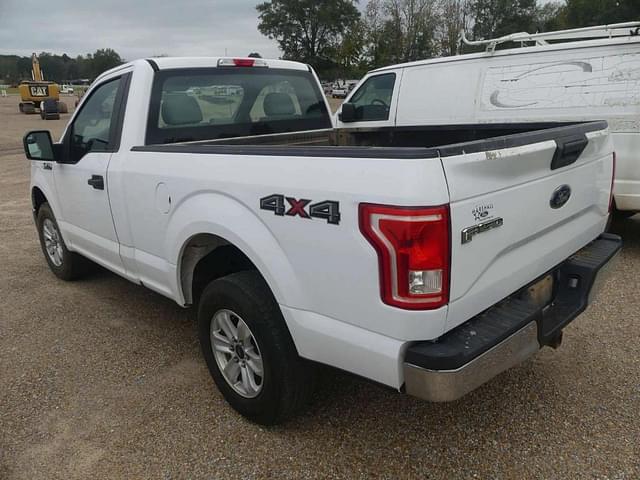 Image of Ford F-150 equipment image 3