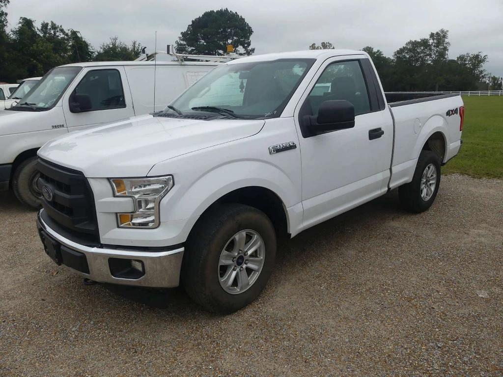 Image of Ford F-150 Primary image