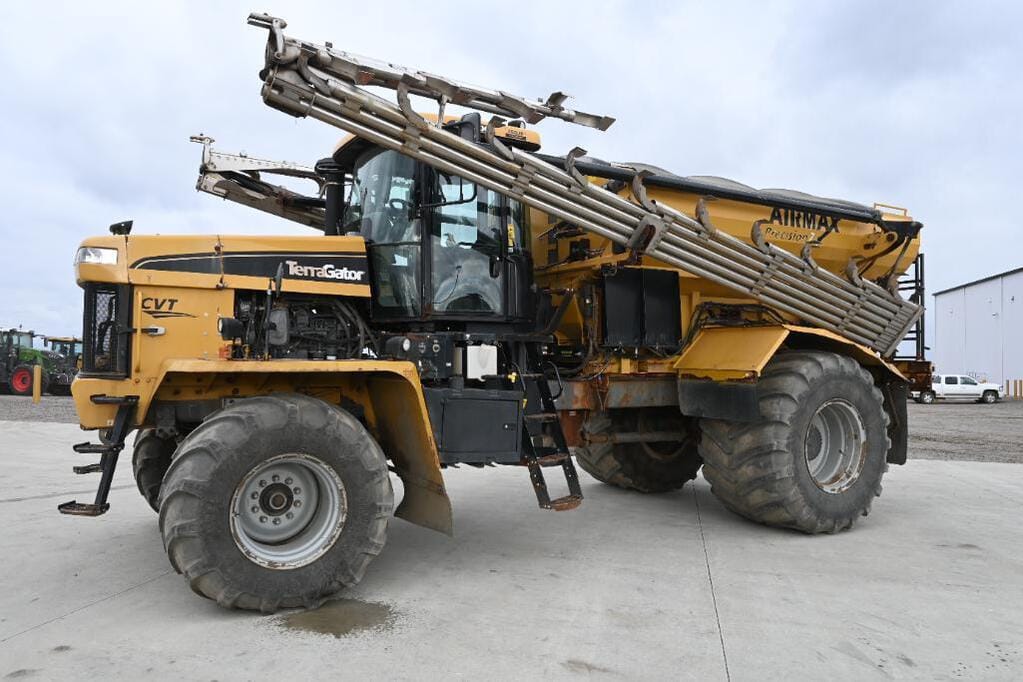 Main image Terra-Gator TG8400