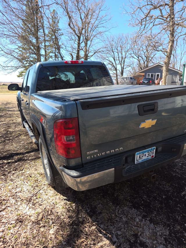 Image of Chevrolet 1500 equipment image 4