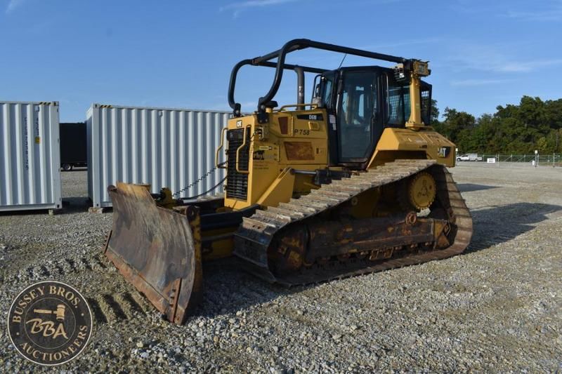 2016 Caterpillar D6N LGP Equipment Image0