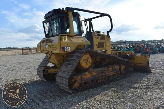 Image of Caterpillar D6N LGP equipment image 3