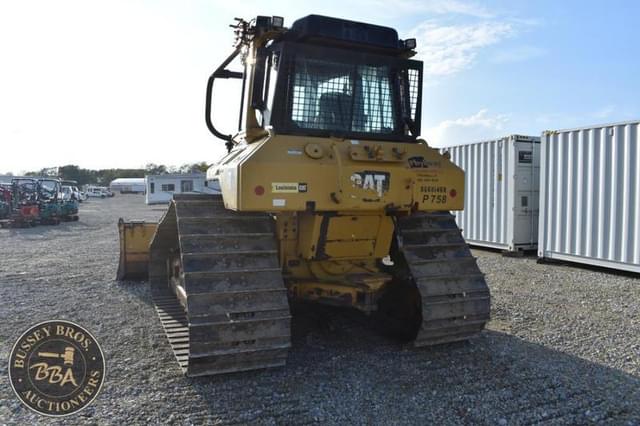 Image of Caterpillar D6N LGP equipment image 2