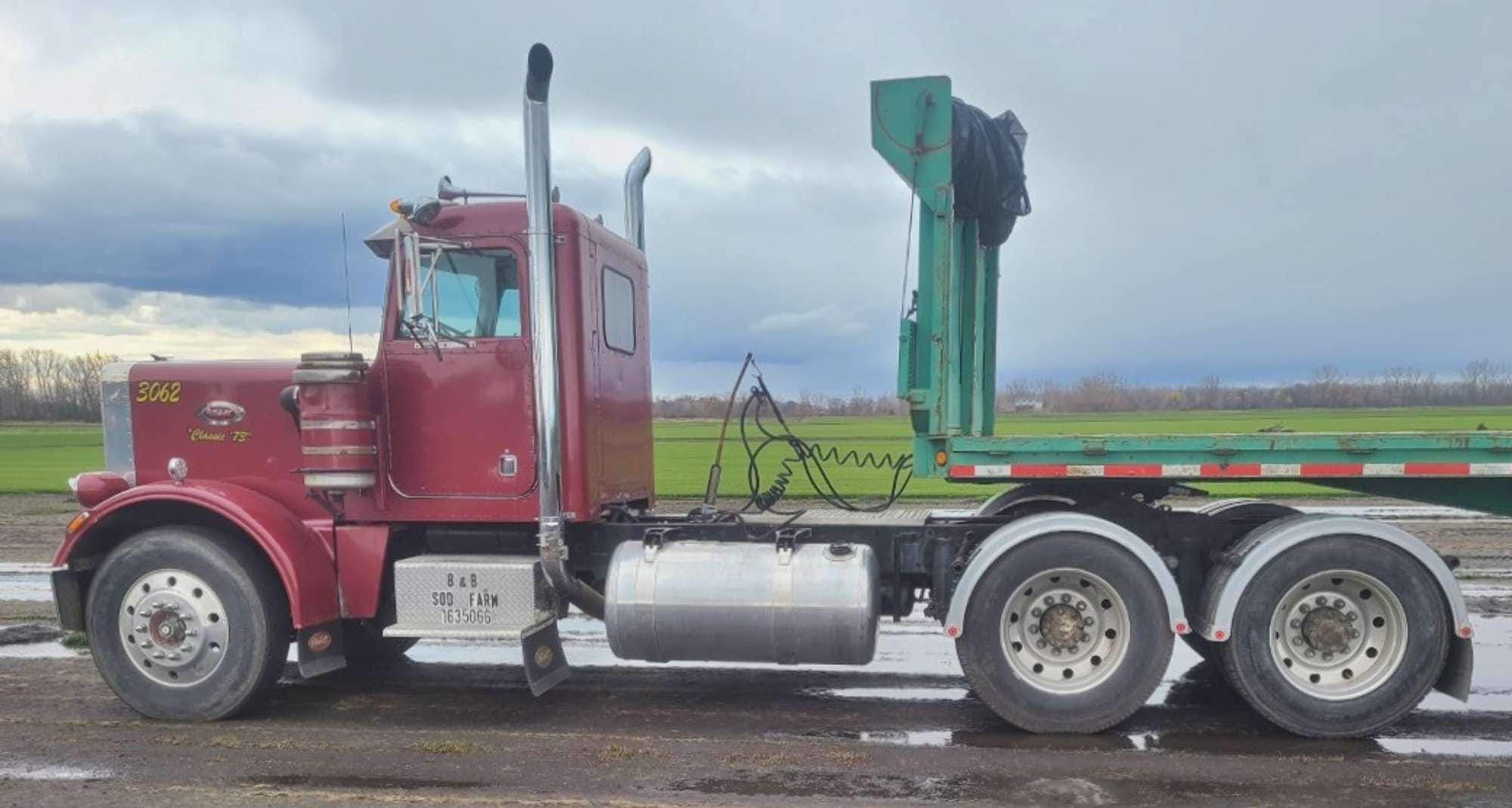 Main image Peterbilt 357