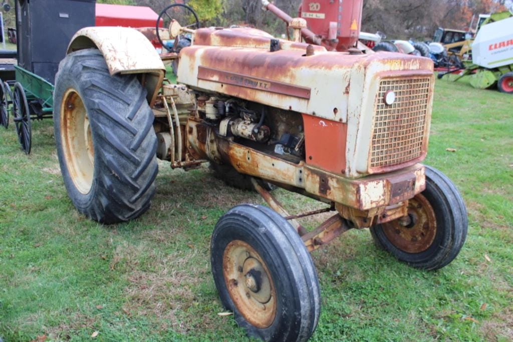 Main image Cockshutt 570