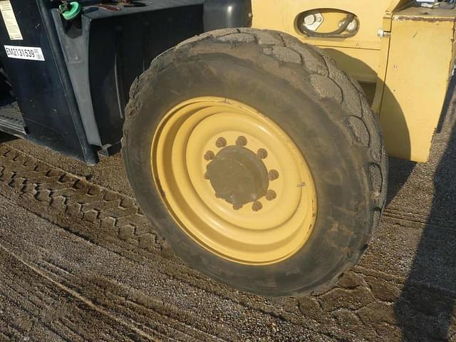 Image of Caterpillar TL642C equipment image 4