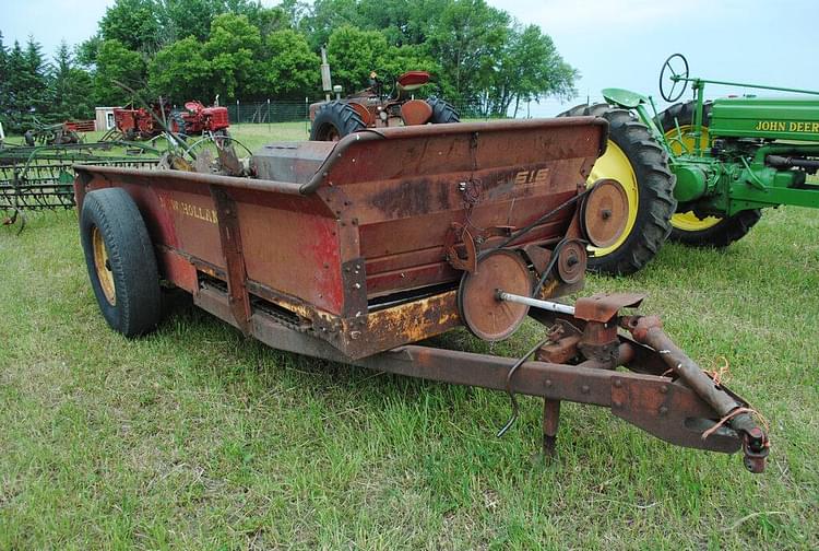 New Holland 516 Equipment Image0