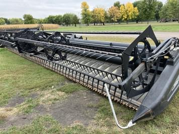 Main image MacDon FD70