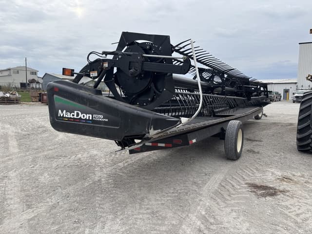 Image of MacDon FD70-40 equipment image 2