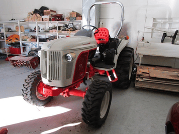 Main image New Holland Boomer 8N