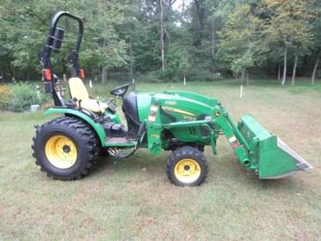 Main image John Deere 2032R