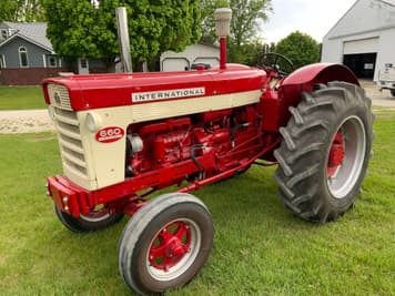 Main image International Harvester 660