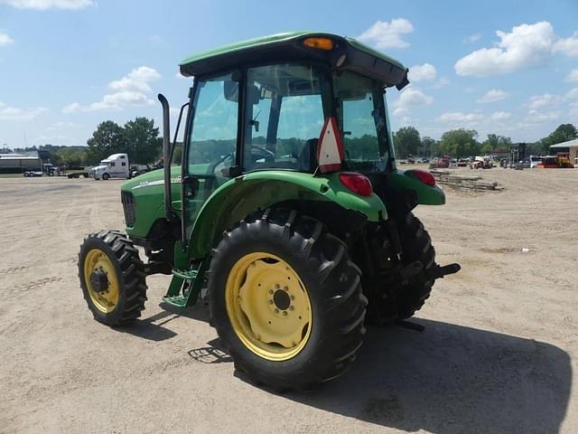 Image of John Deere 5325 equipment image 4